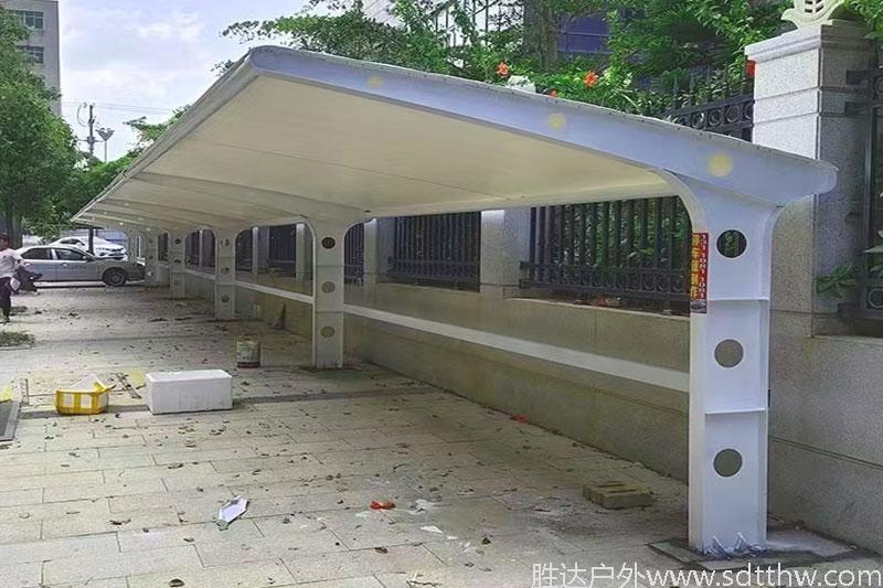 车库遮阳棚